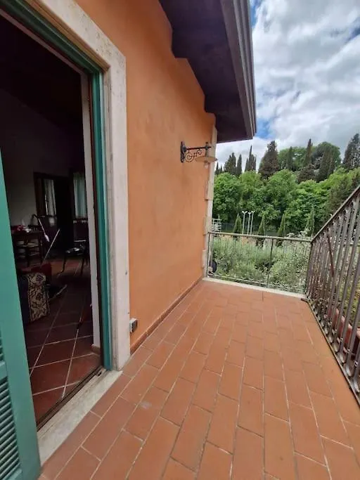 Maya House Cetona
